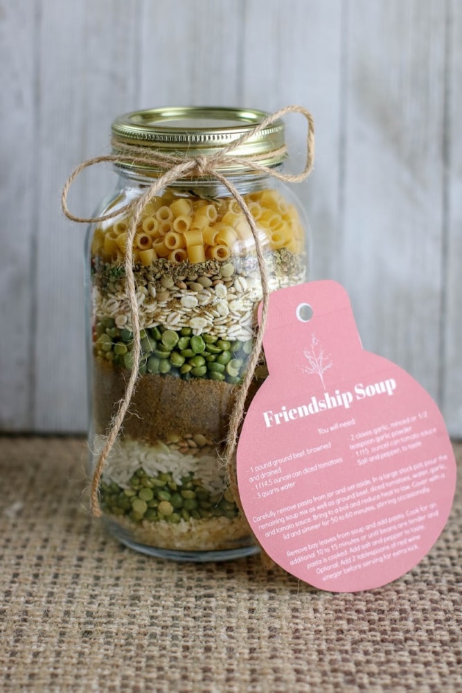 Friendship Soup: DIY Gift in a Jar (With Free Printable Gift Tags)