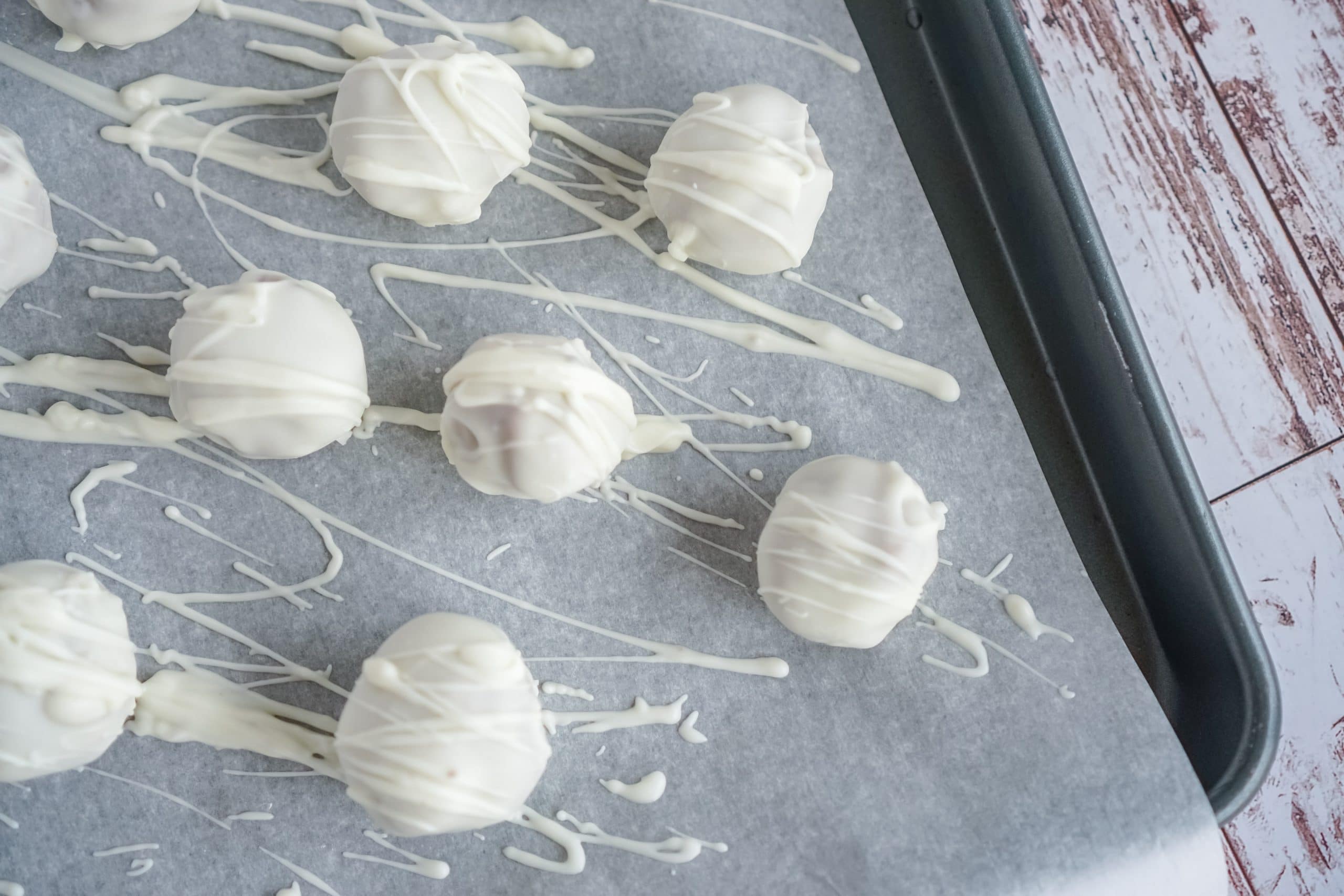 dipped and drizzled cookie balls