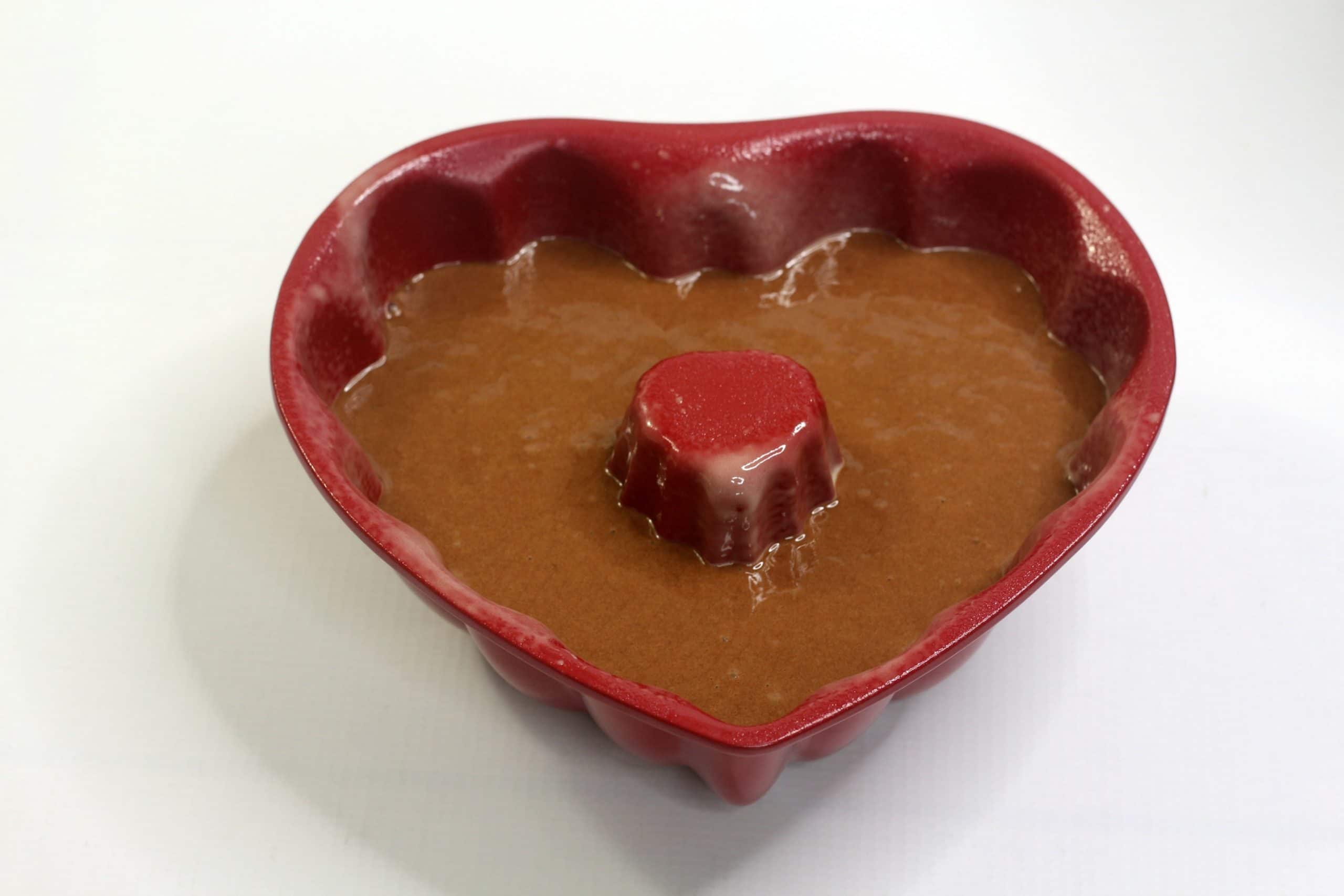 Easy Instant Pot Valentine's Day Bundt Cake - Love These Recipes