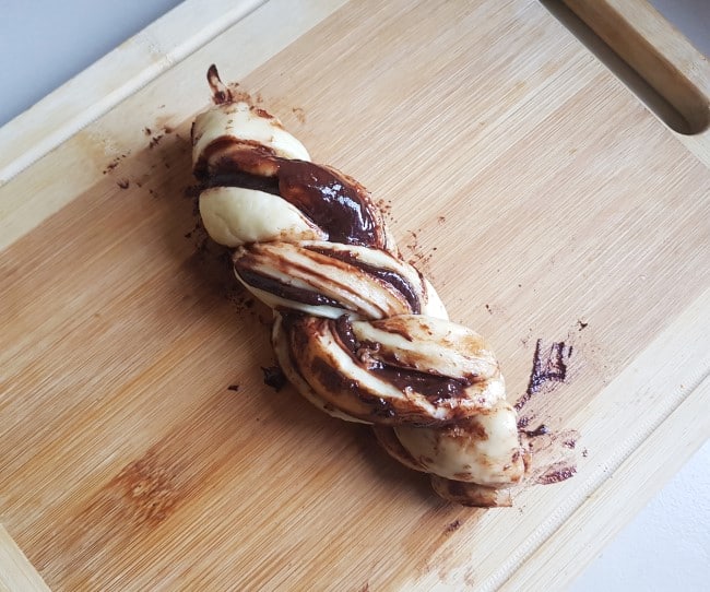 twisted chocolate bread - chocolate log braided